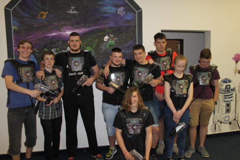 okno uzav�ete kliknut�m !
