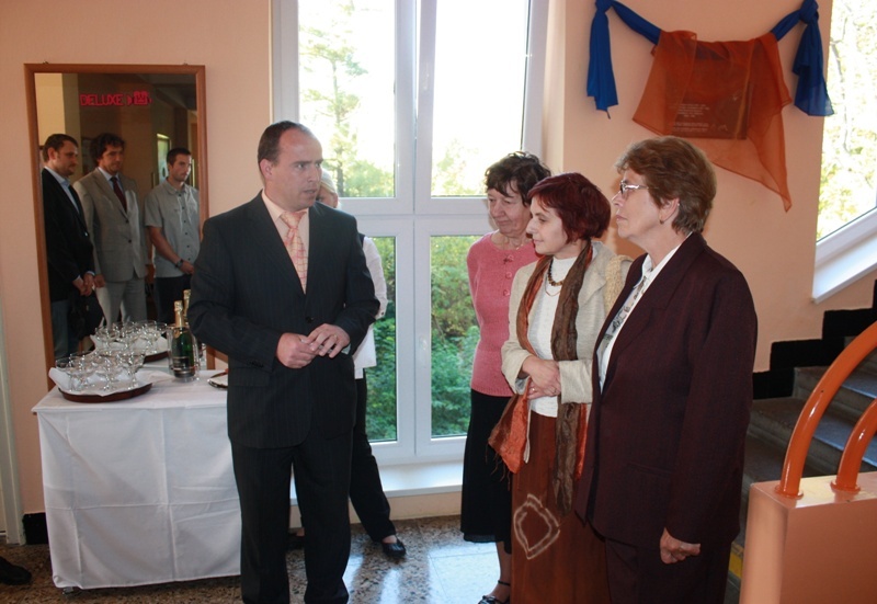okno uzav�ete kliknut�m !