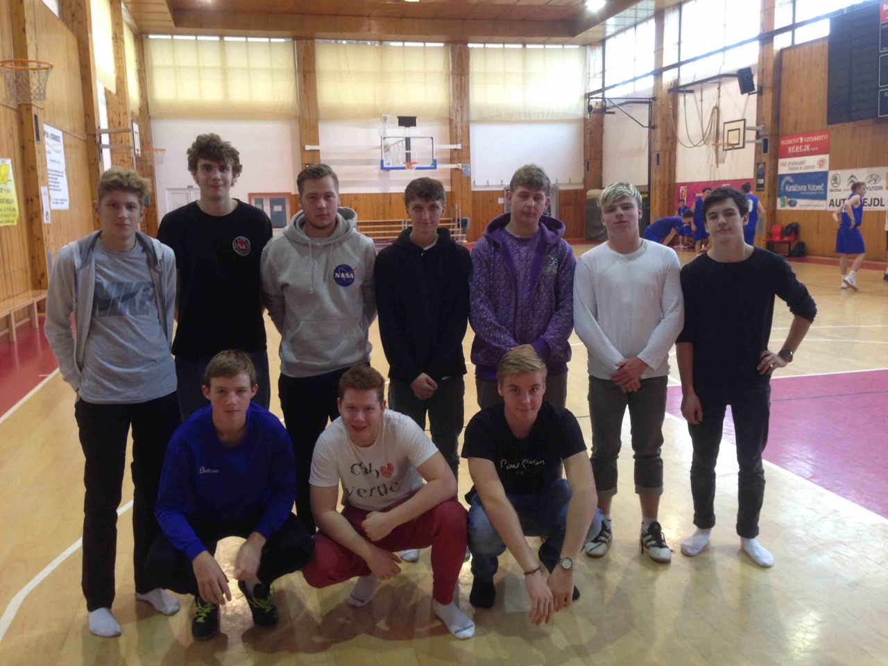 okno uzav�ete kliknut�m !