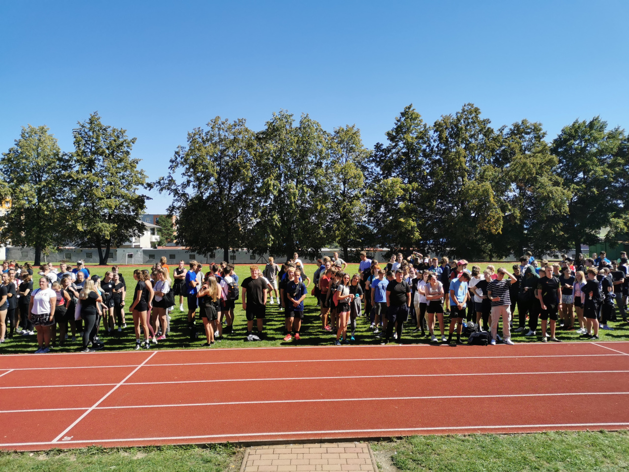 okno uzav�ete kliknut�m !